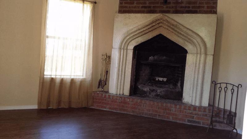 San Antonio House: 109 Gravel