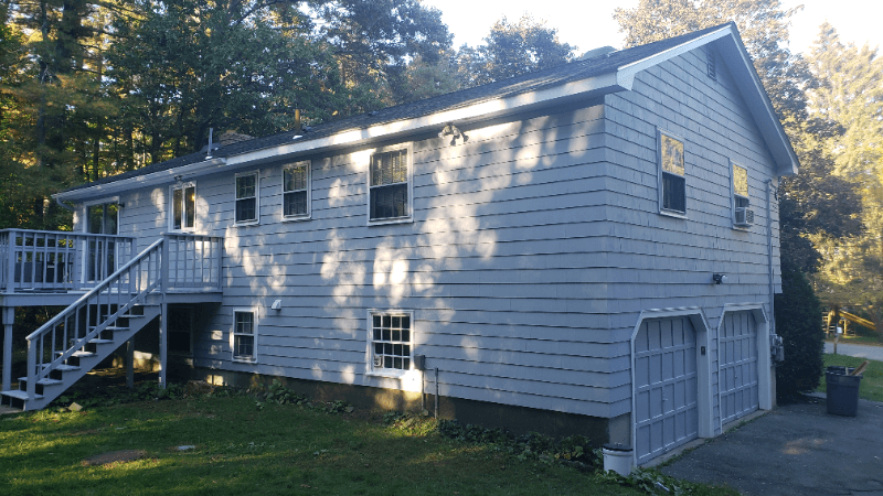 Andover House: 1 Cardinal Lane