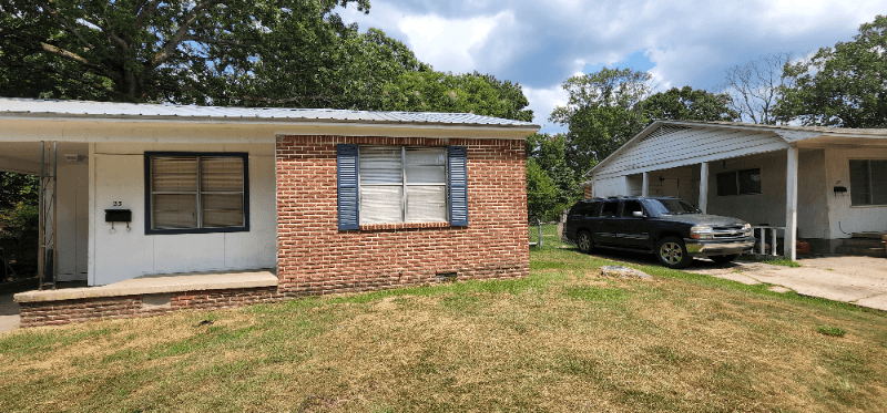 Pine Bluff House: 23 Haley
