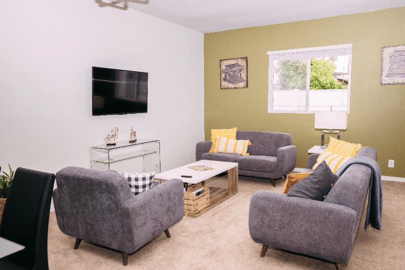 North Hollywood House: 5756 Case Ave