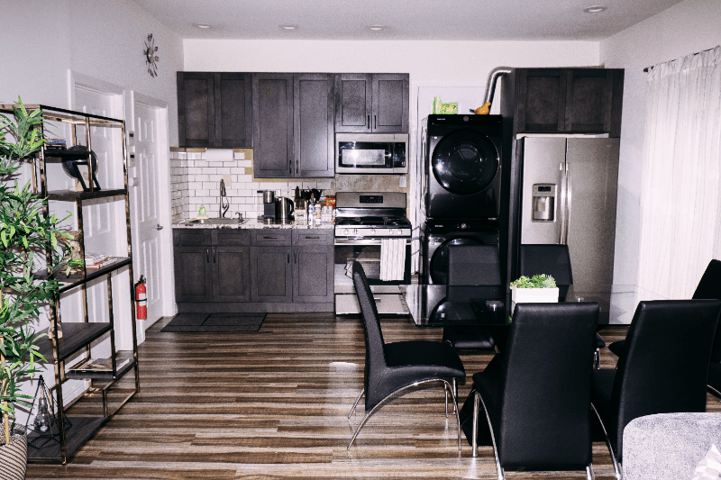 North Hollywood House: 5756 Case Ave