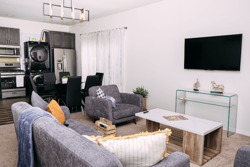 North Hollywood House: 5756 Case Ave