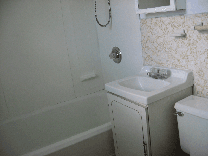 Cortland Apartment: 33 Lincoln Ave