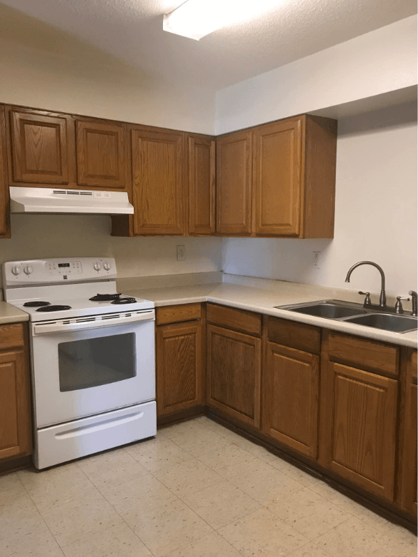 New Iberia Apartment: C'est La Place Apartments 4005 E Old Spanish Trl