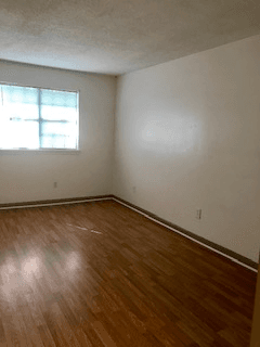 New Iberia Apartment: C'est La Place Apartments 4005 E Old Spanish Trl
