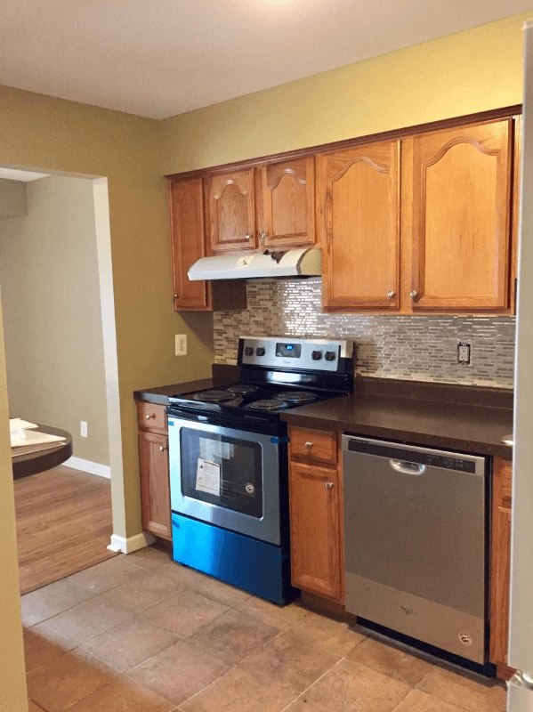 Farmington Hills Condo: 30445 W. 14 Mile Rd
