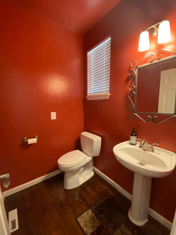 Woodinville House: 16980 128th Pl NE