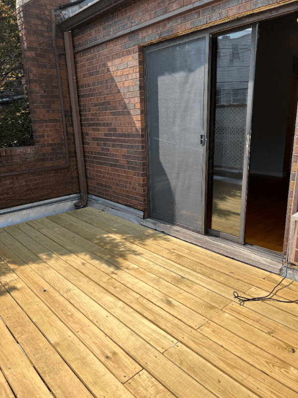 Chicago Apartment: 2233 N Lincoln Ave
