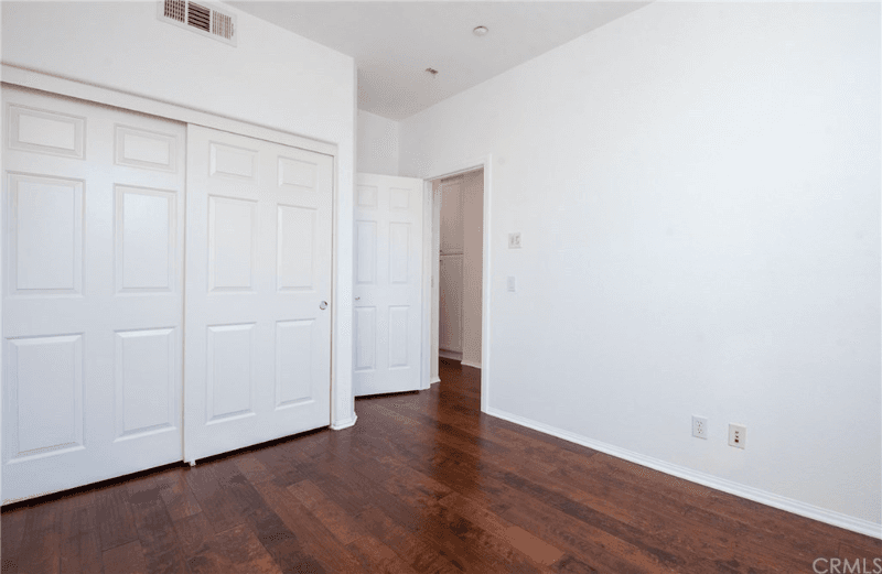 Montebello Townhome: 928 Lilac Ln