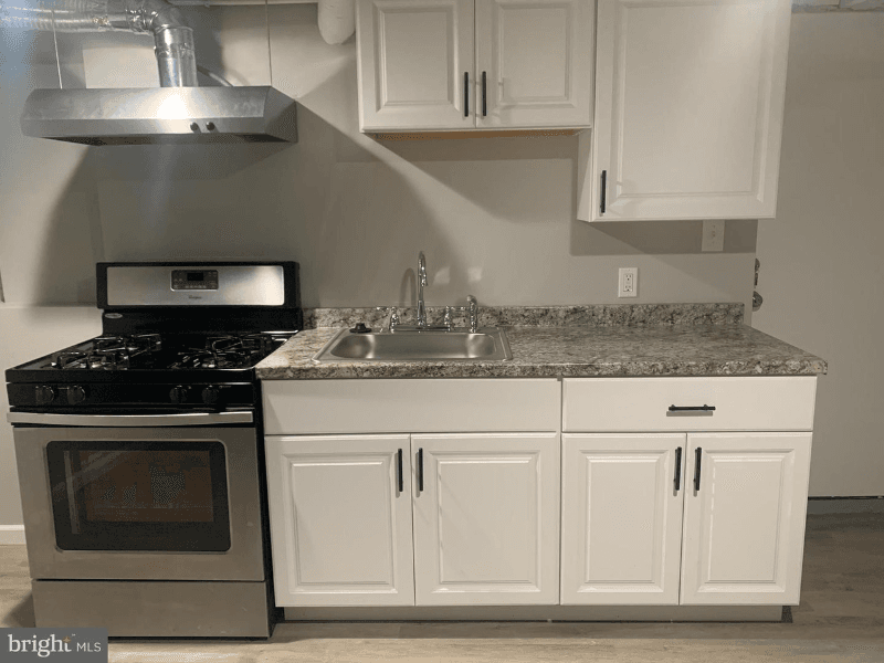 Dundalk Apartment: 2937 Liberty Parkway