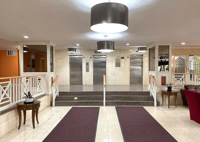 Arlington Condo: 1021 Arlington Blvd