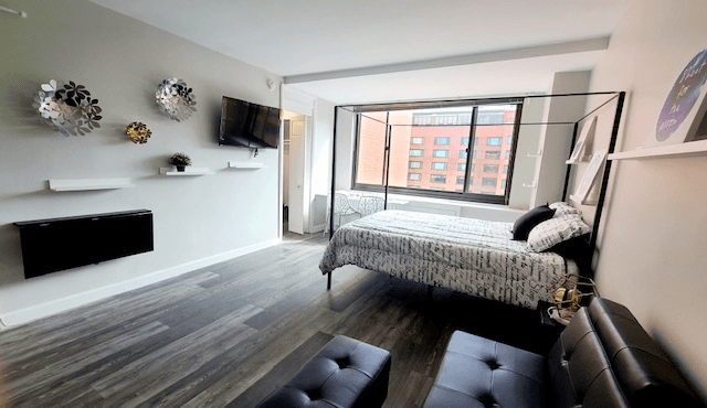 Arlington Condo: 1021 Arlington Blvd