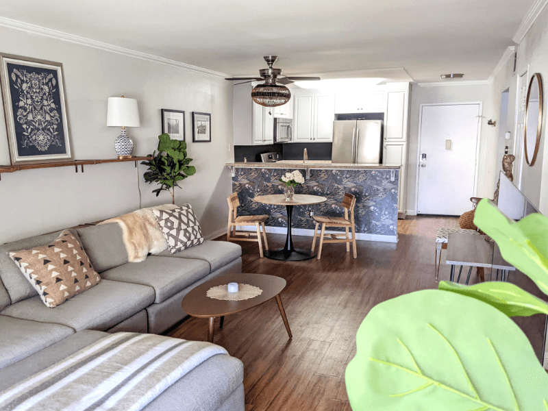 Woodland Hills Townhome: 5525 Canoga Ave
