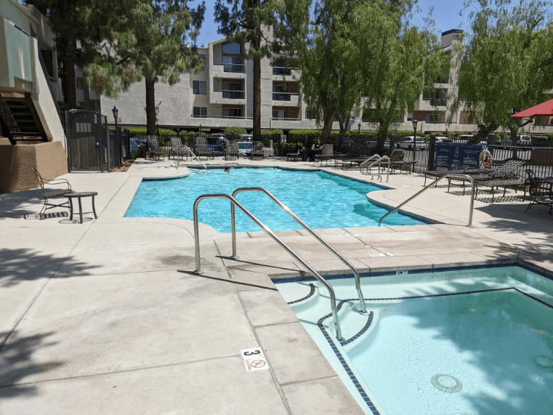 Woodland Hills Townhome: 5525 Canoga Ave