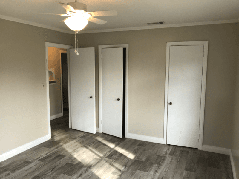 Glennville House: 208 Gordon Street