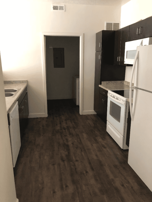 SLC Apartment: 720 S 900 W