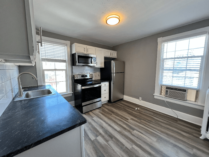 Greeley Apartment: 1617 10th Ave