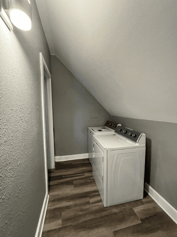Greeley Apartment: 1617 10th Ave