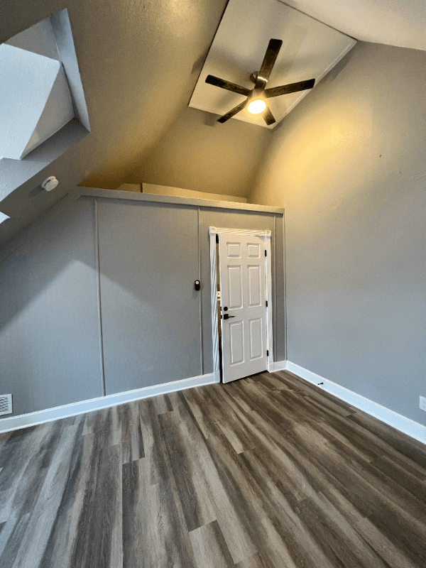 Greeley Apartment: 1617 10th Ave