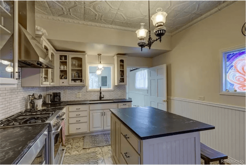 Leadville House: 916 Poplar St
