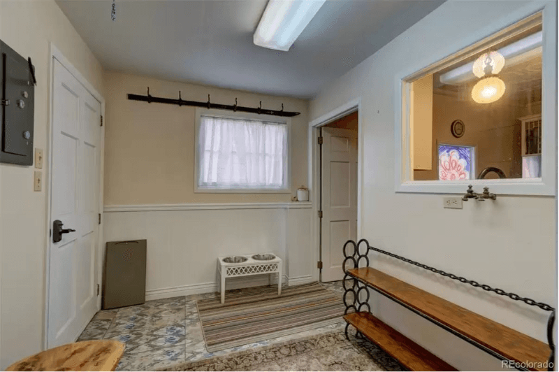 Leadville House: 916 Poplar St