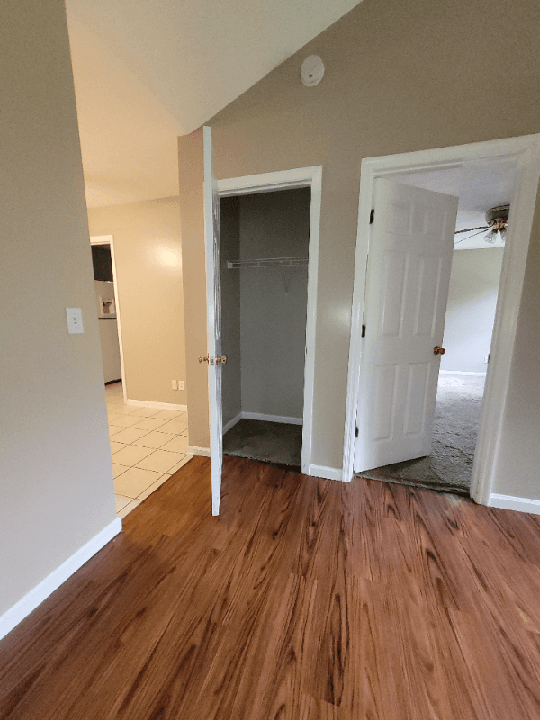 Phenix City House: 375 Lee Road 238