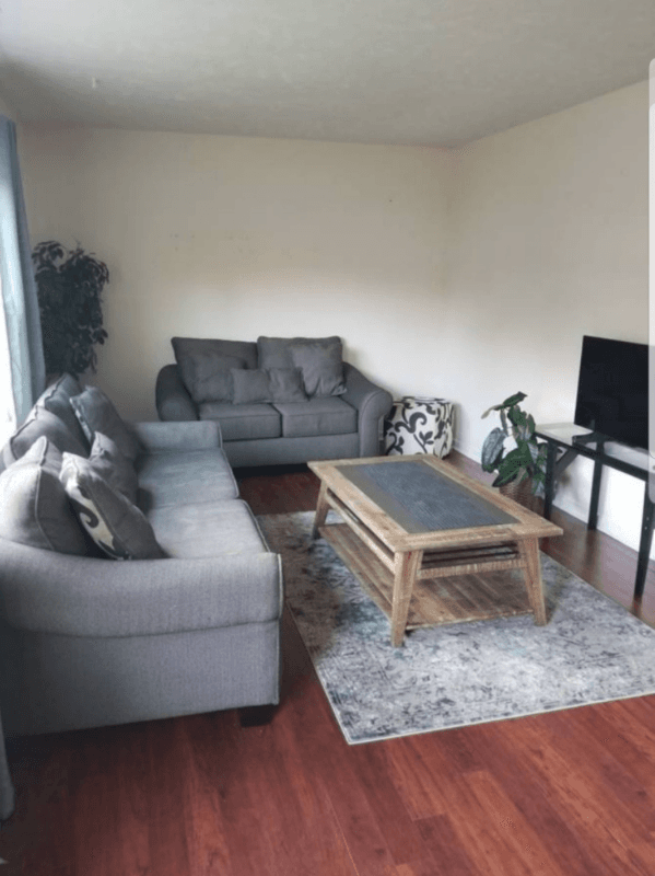 Henrico Townhome: 400 Acreview Drive