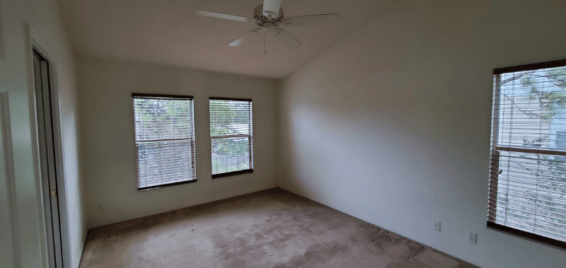 Largo Townhome: 13123 Thoroughbred Loop