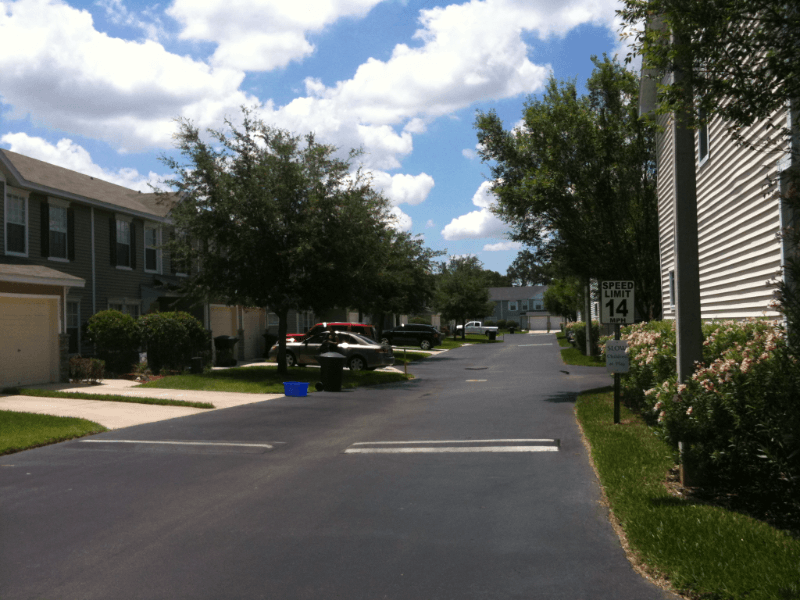 Largo Townhome: 13123 Thoroughbred Loop