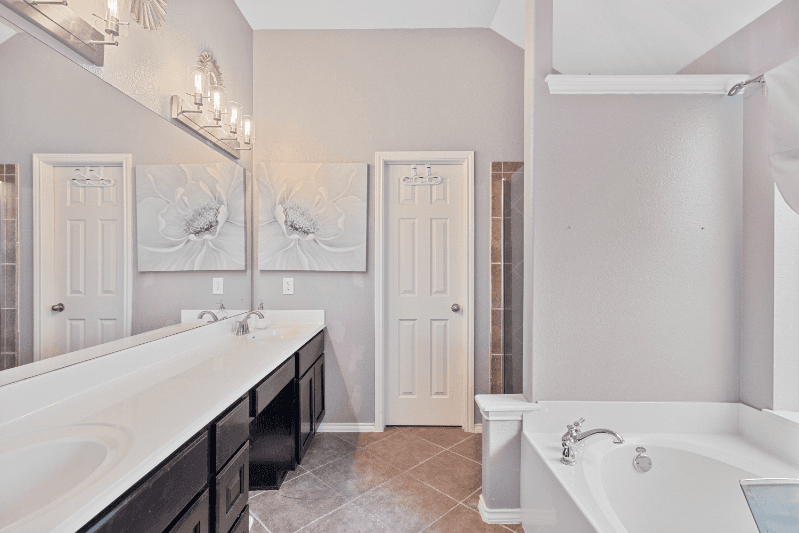 Hutto House: 21005 Haddington Cove
