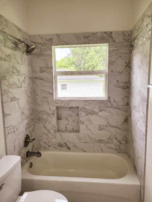 Newberry House: 556 NW 259th Ter