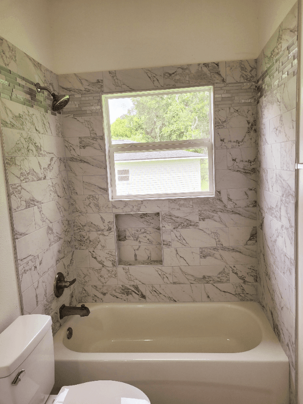 Newberry House: 556 NW 259th Ter