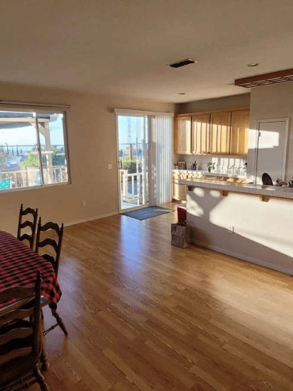 Pittsburg House: 237 Cloverbrook Cir