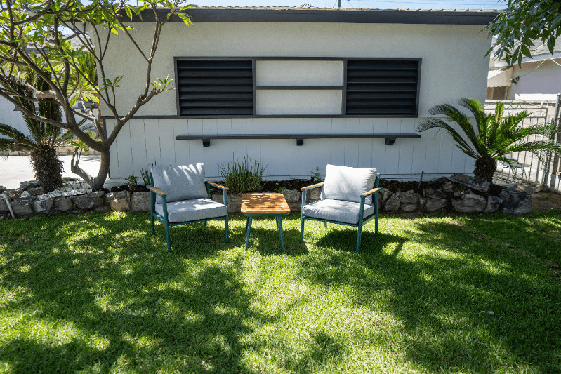 FULLERTON House: 1406 W ROBERTA AVE