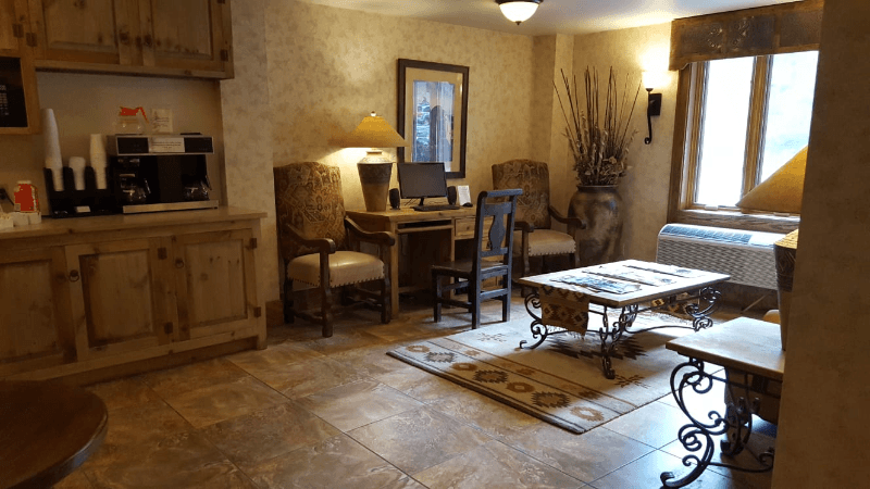 Durango House: 314 N Tamarron Dr