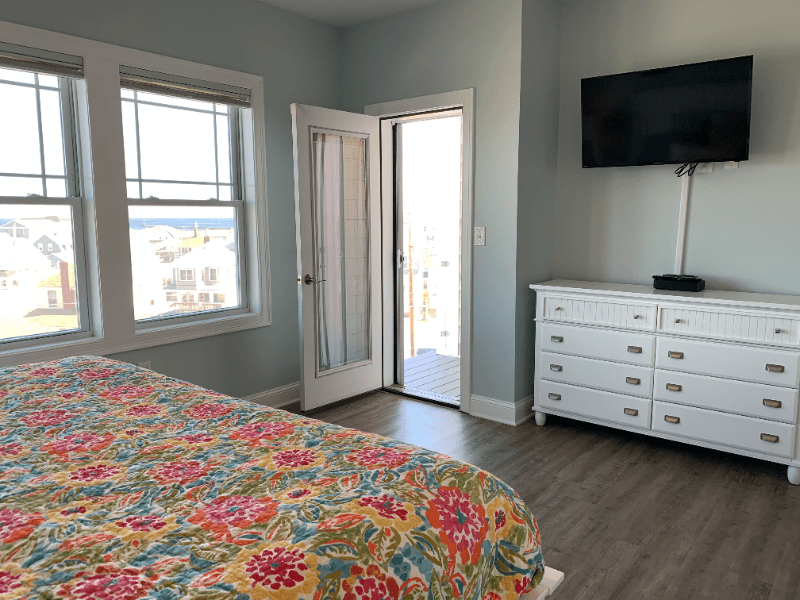 Hampton Condo: 33 Ocean Boulevard