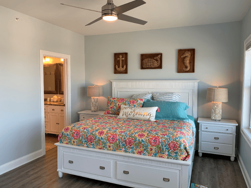 Hampton Condo: 33 Ocean Boulevard