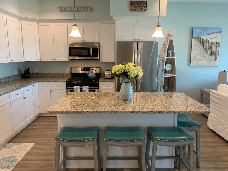 Hampton Condo: 33 Ocean Boulevard