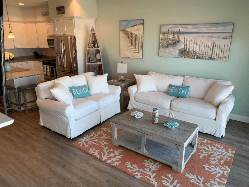 Hampton Condo: 33 Ocean Boulevard