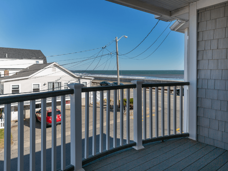 Hampton House: 747 Ocean Boulevard