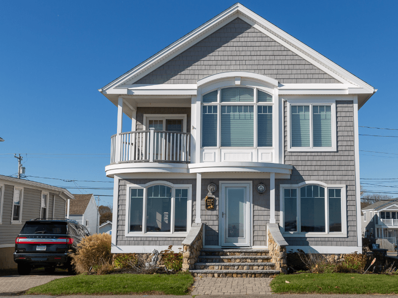 Hampton House: 747 Ocean Boulevard