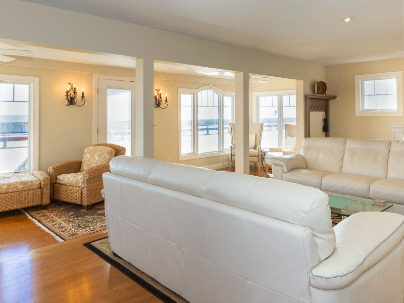 Hampton House: 747 Ocean Boulevard