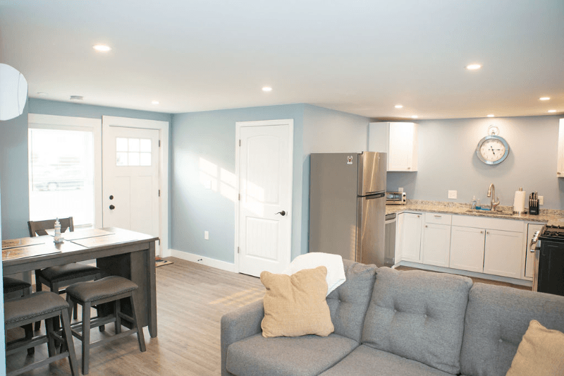 Hampton Townhome: 201 Ashworth Avenue