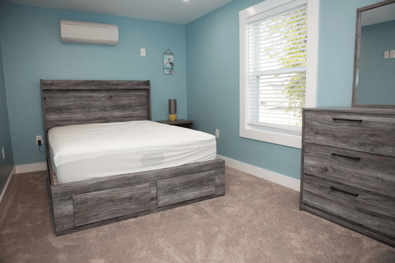 Hampton Townhome: 201 Ashworth Avenue