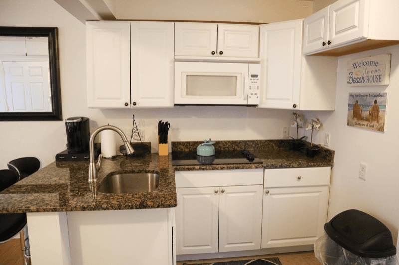 Ocean City Apartment: 7200 Coastal Hwy