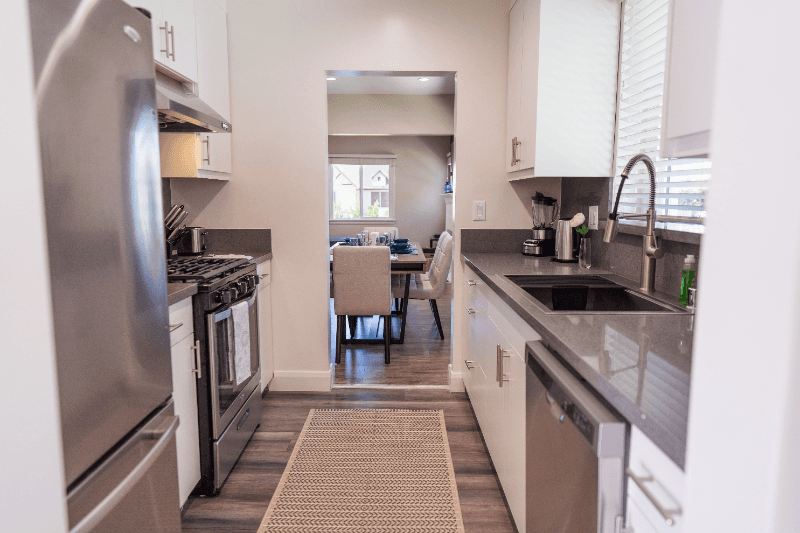 NORTH HOLLYWOOD House: 6156 MORELLA AVE