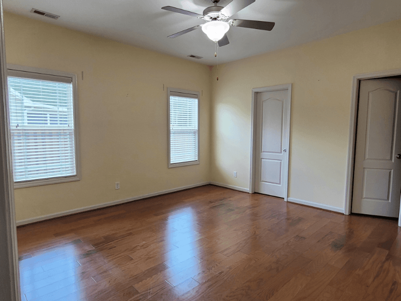 Fayetteville House: 5833 Kindley Drive