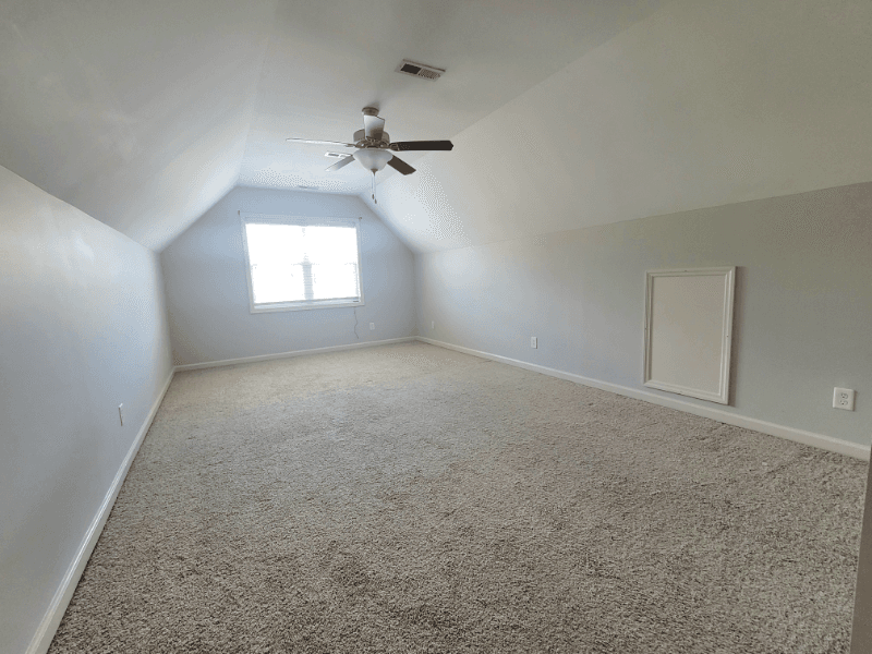 Fayetteville House: 5833 Kindley Drive