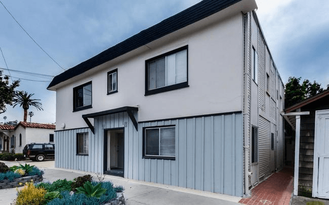 Redondo Beach Apartment: 310 Ruby St
