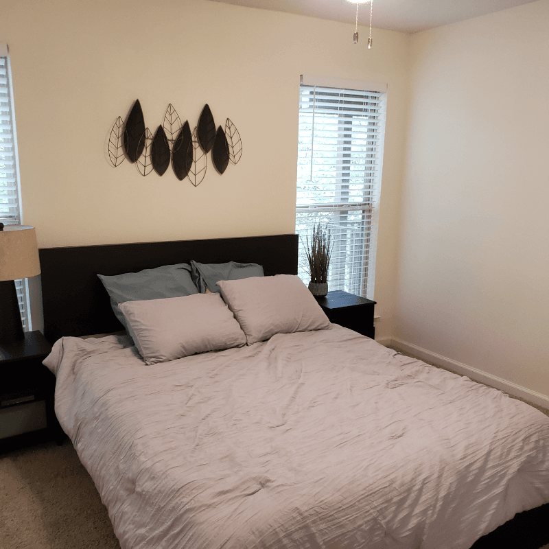 Dallas House: 6050 Melody Ln